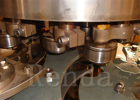 Can Carbonated Drinks Filling Machine / Gas Drink Bottle Packing Can Filling Machine