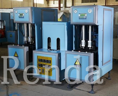 Coup de soufflement de machine de bouteille d'ANIMAL FAMILIER moulant la machine de moulage 4000 BPH de coup de processus