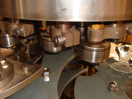 Équipement semi automatique d'Unscrambler de bouteille d'ANIMAL FAMILIER dans la grande vitesse pour mettre la production en bouteille